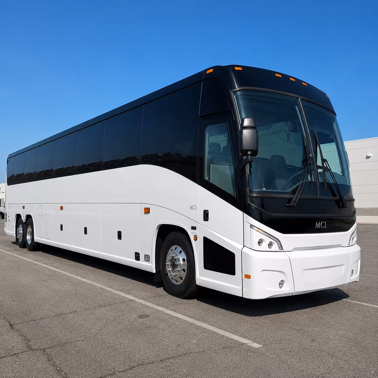charter buses for concerts at pine knob and michigan lottery amphitheatre