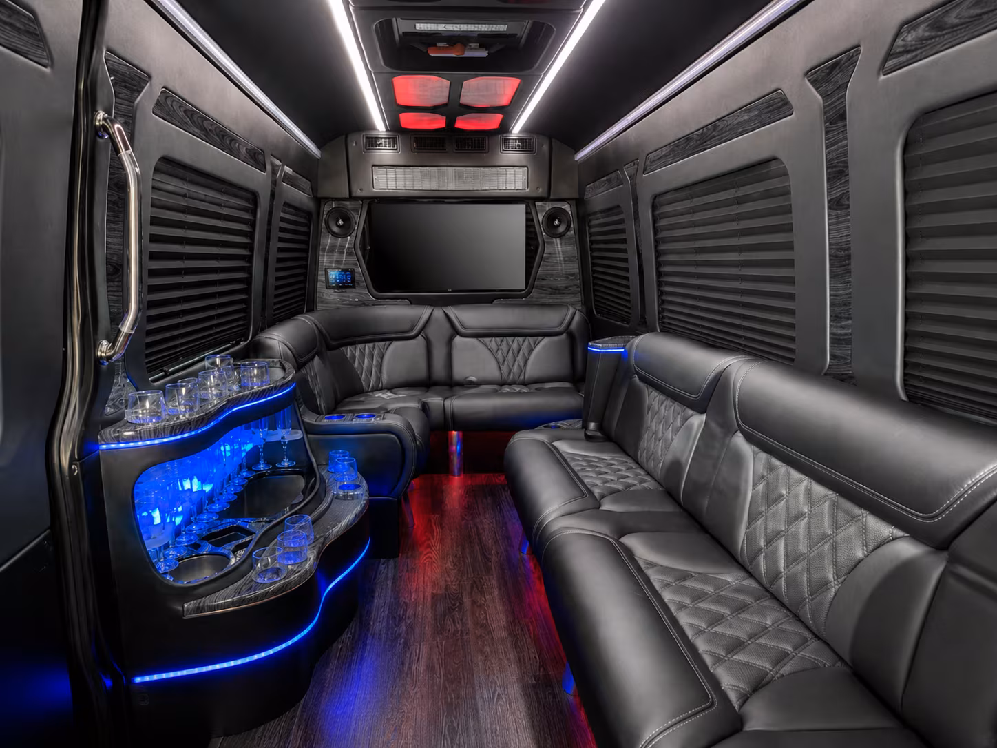 livonia 30 passenger party bus